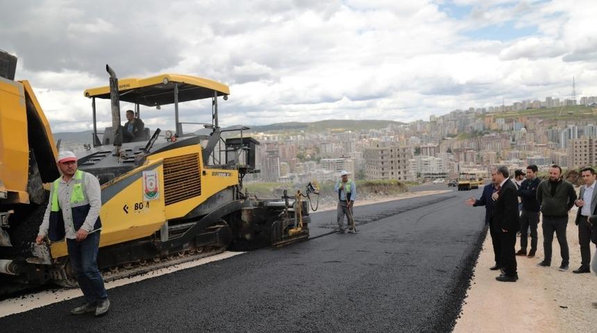 Şanlıurfa&rsquo;da asfalt yol atağı
