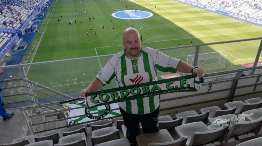 Javi Jimenez, 1600 kilometre giderek takımı Cordoba'yı tek başına destekledi