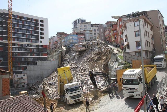 Kâğıthane’de evleri yıkılan vatandaşların mağduriyeti gideriliyor