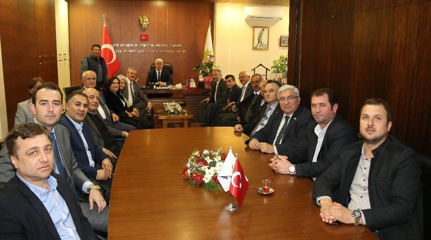 CHP Tekirdağ İl Başkanı ve y&ouml;neticilerinden Başkan Y&uuml;ksel&rsquo;e tebrik ziyareti