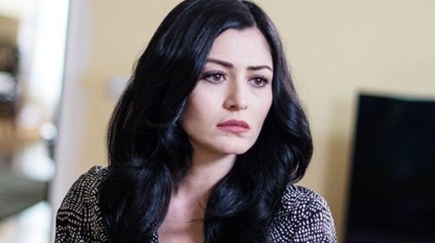 Oyuncu Deniz &Ccedil;akır hakkında hapis talebi