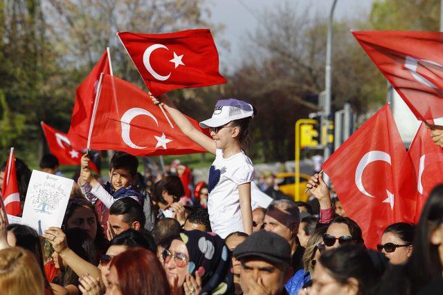 Ankara'da, Bin Çocuk Korosu'ndan '10'uncu Yıl Büyük Konseri'