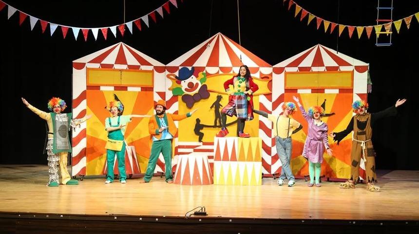 Kütahyalı çocuklar, 23 Nisan’ı eğlenerek kutladı