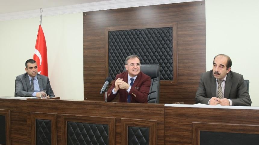 Başkan &Ouml;zdoğan muhtarlarla bir araya geldi