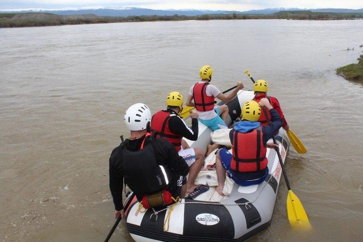 Murat Nehri’nde Rafting Heyecanı G3