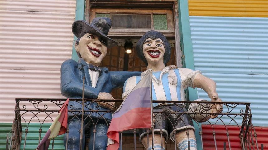 Buenos Aires'in renk cümbüşü: La Boca 