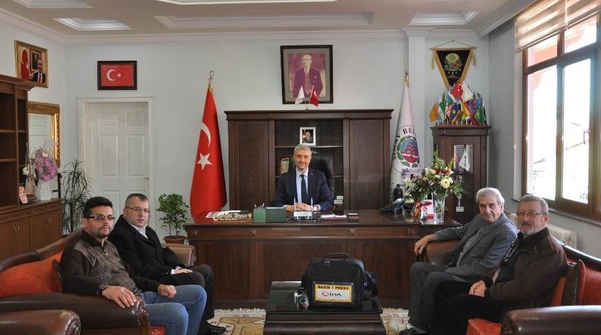 Başkan Bi&ccedil;er, basın mensuplarıyla buluştu
