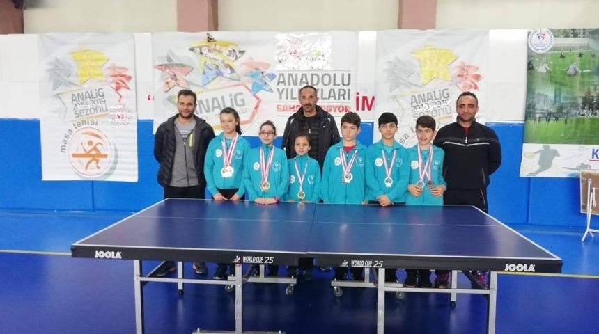 Masa Tenisi takımları Analig&rsquo;de finale y&uuml;kseldi
