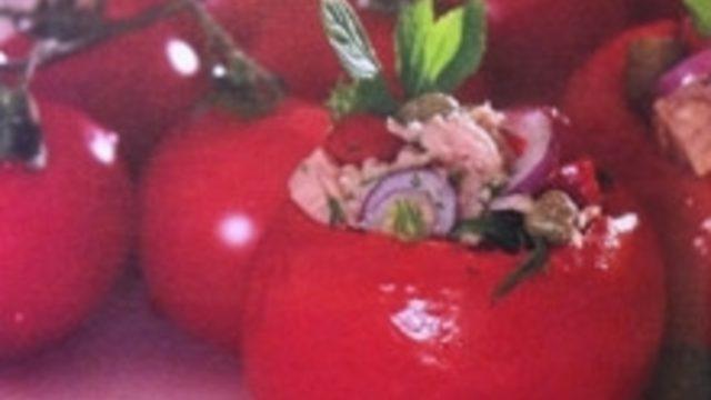 Ton Balıklı Domatesler