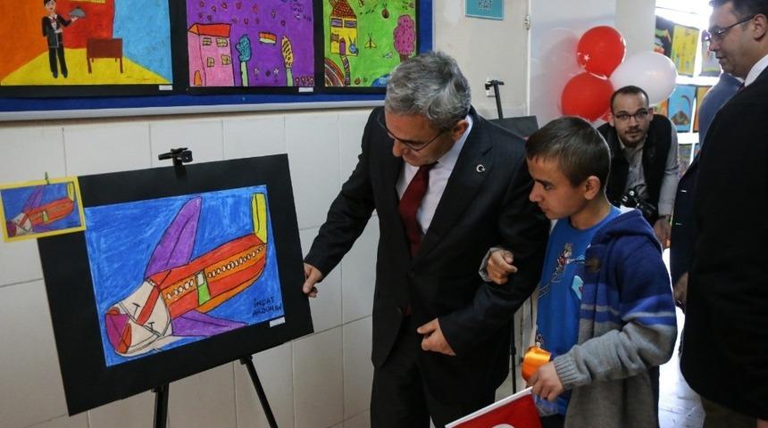 Hayallerini &ccedil;izdiler