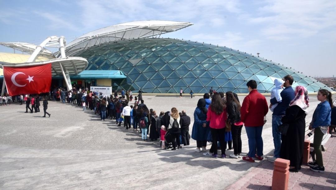 23 Nisan coşkusu Kelebekler Vadisi&rsquo;nde yankılandı