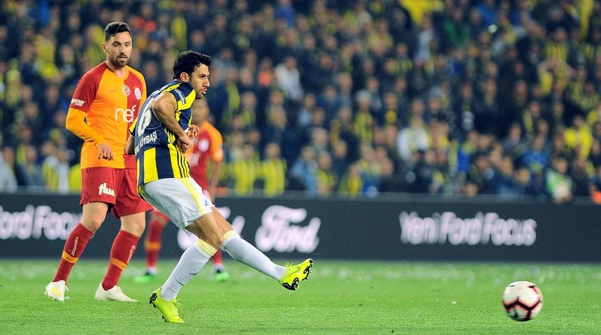 İsmail Köybaşı 113 dakikada 1 sarı kart gördü