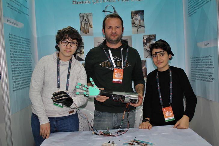 Kolu olmayan halasından etkilendi 'Biyonik Kol' yaptı G1