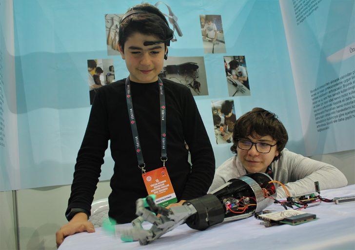 Kolu olmayan halasından etkilendi 'Biyonik Kol' yaptı G5