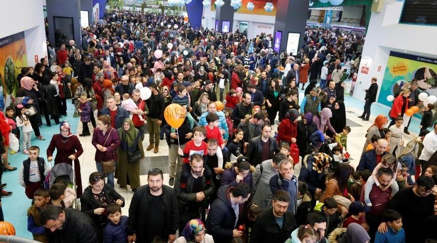&Ccedil;ocuk Fuarı&rsquo;nı 242 bin kişi ziyaret etti
