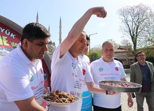 Edirneli ciğerciler Nusret'i festivallerine davet etti