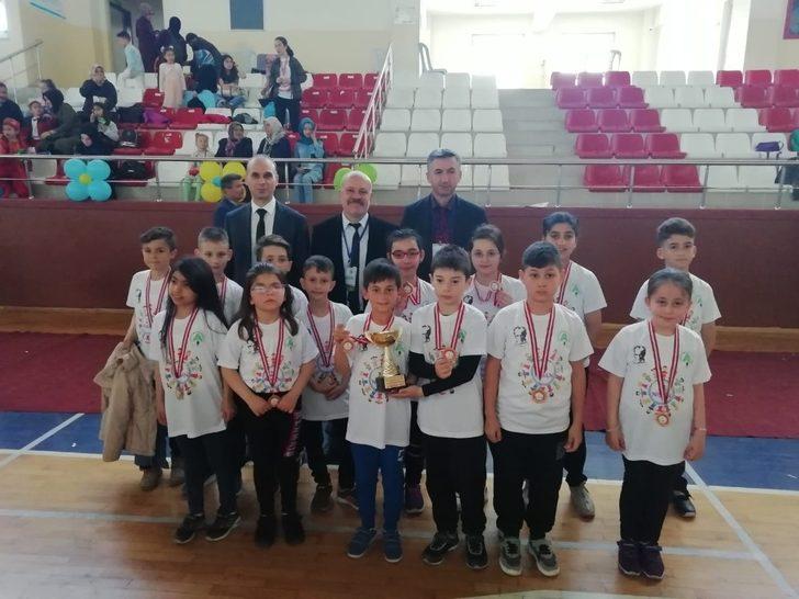 Çocuklar 23 Nisan oyunlarıyla şenlendi G2