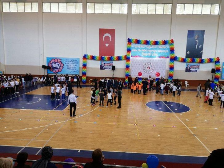 Çocuklar 23 Nisan oyunlarıyla şenlendi G3