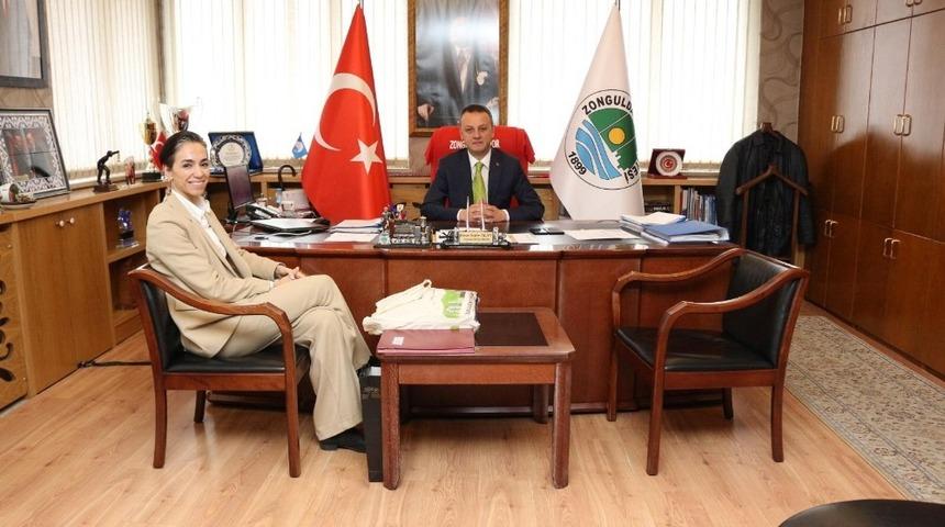 Acar, başkan Alan ile bir araya geldi