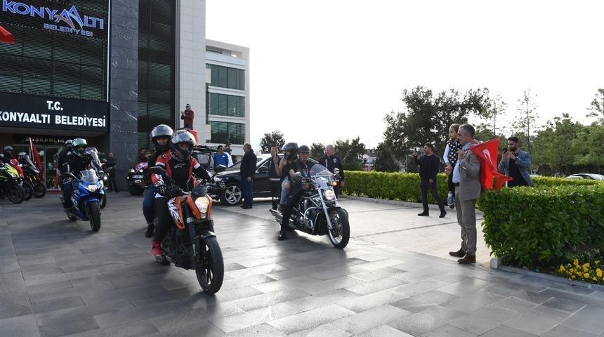 Başkan Semih Esen&rsquo;in işaretiyle start aldılar