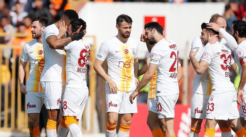 Semih Kaya ve Sinan Gümüş Malatyaspor maçının kadrosuna alınmadı