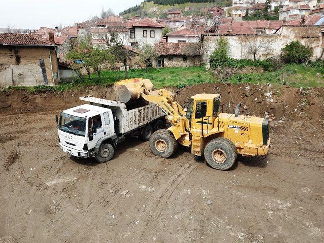 Bozüyük Belediyesi’nden otopark sorununa çözüm