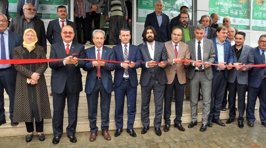 Akşehir 5. kitap fuarı a&ccedil;ıldı