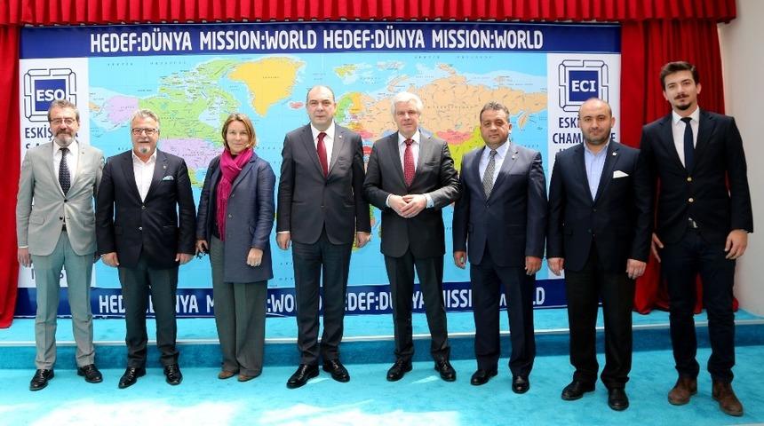 Alman konuğa vize beklentileri anlatıldı