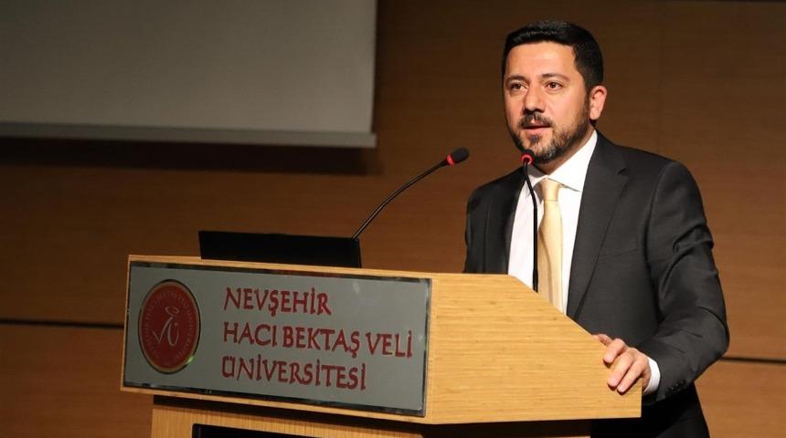 Belediye Başkanı Rasim Arı, &ldquo;Cumhurbaşkanımızın emaneti muhtarlar başımızın tacı&rdquo;