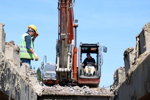 8,2 milyonluk kanalizasyon projesinde çalışmalar sürüyor