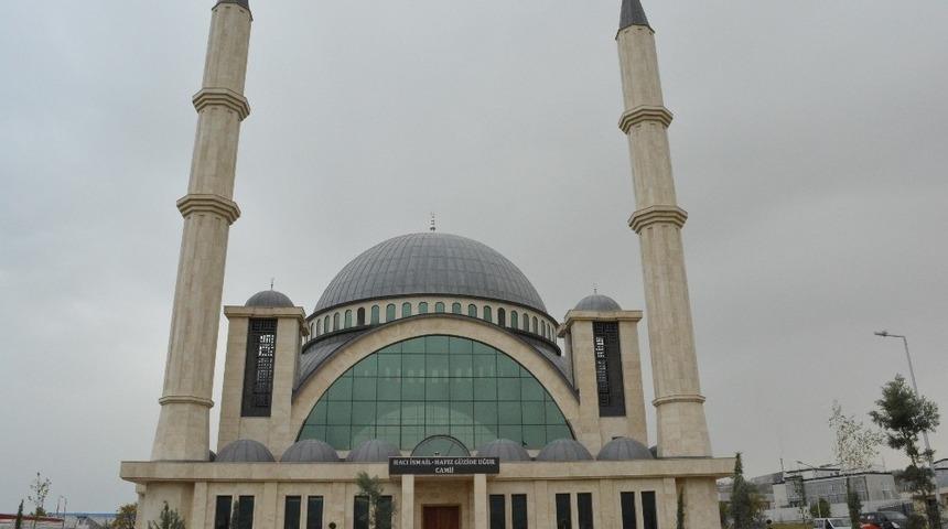 Uğur&rsquo;dan OSB&rsquo;ye cami