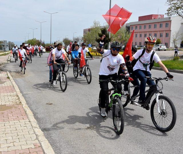 OMÜ 100. yıl anısına pedalladı