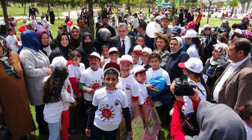 Şanlıurfa&rsquo;da &ccedil;ocuk şenliği etkinliği