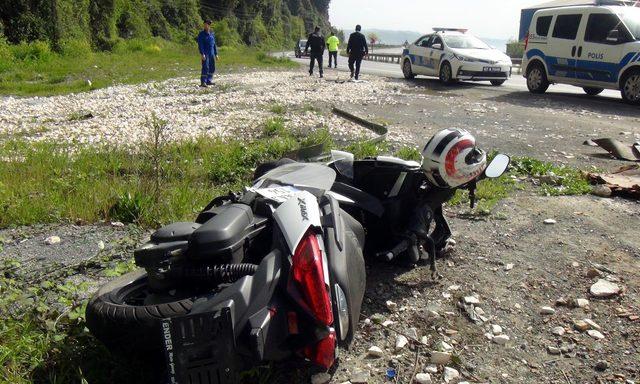 Alkollü motosiklet sürücüsü kaza yaptı