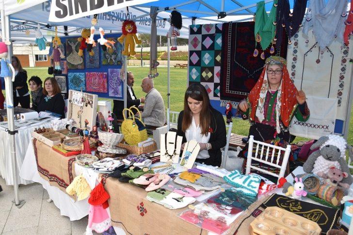 BALMEK’in yıl sonu sergisi açıldı G1