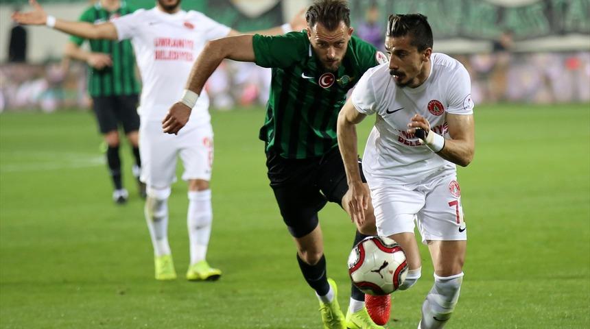 Akhisarspor 1 - 0 Ümraniyespor