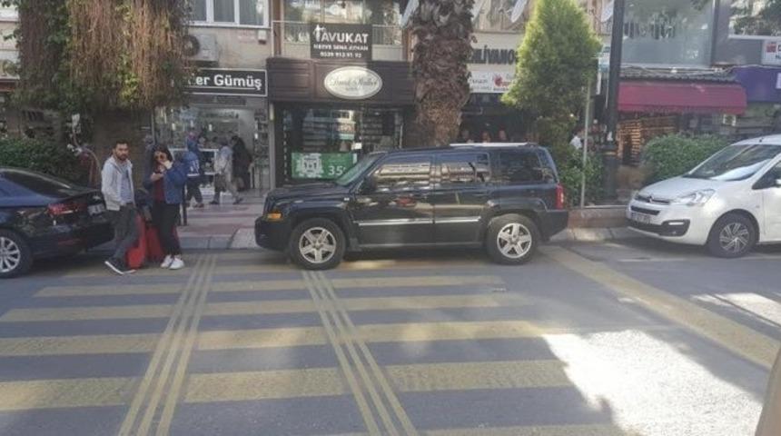 Aydın&rsquo;da kural tanımaz s&uuml;r&uuml;c&uuml;ler vatandaşı &ccedil;ıldırttı