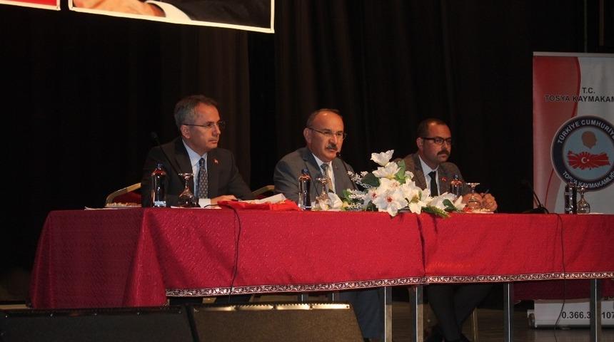 Vali Yaşar Karadeniz Tosya&rsquo;da vatandaşların sorunlarını dinledi