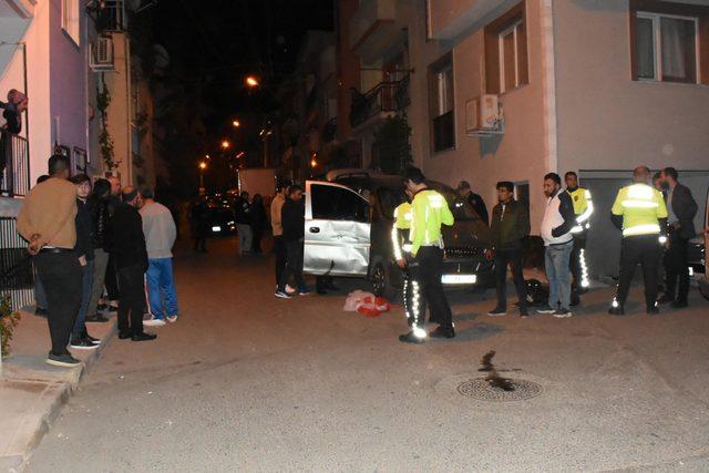 Polis, şüpheli aracı lastiklerine ateş açarak durdurdu