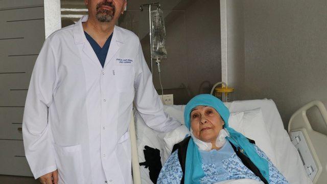 Felç olabilirsin denilen hasta Lokman Hekim’de sağlığına kavuştu
