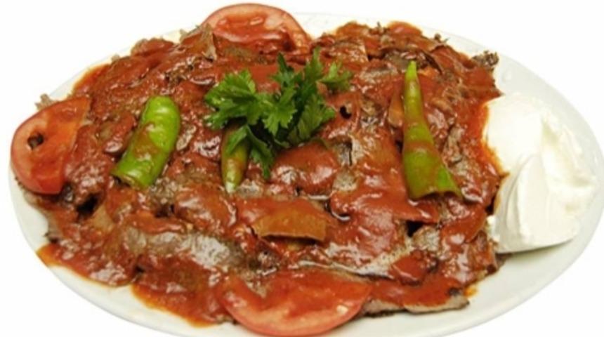 Meğer ne kolaymış! Tüm püf noktalarıyla evde İskender kebap tarifi