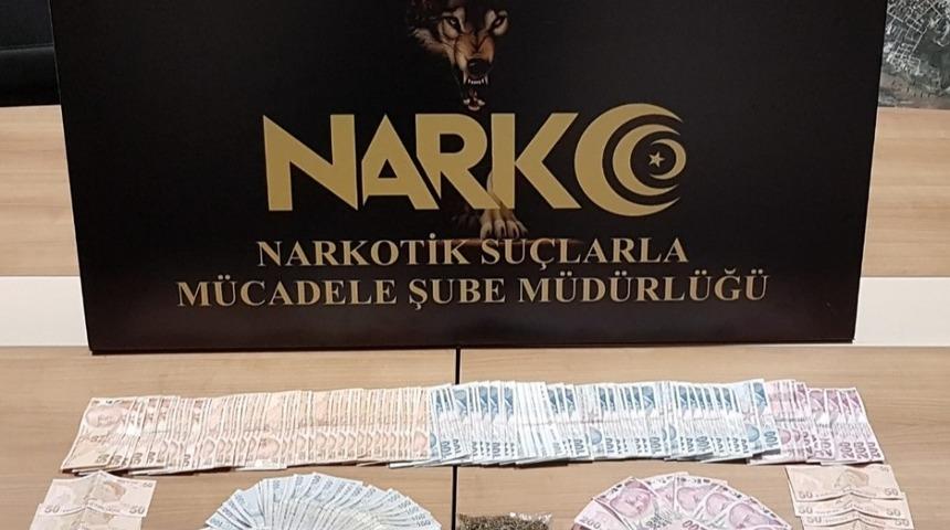 Eskişehir&rsquo;de uyuşturucu operasyonu: 2 g&ouml;zaltı