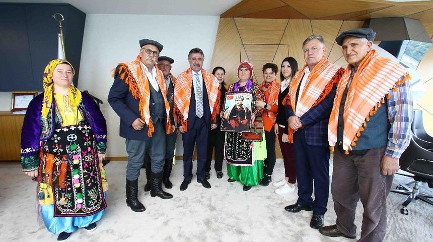 Yörüklerden deve güreşlerinin kaldırılmasına tam destek