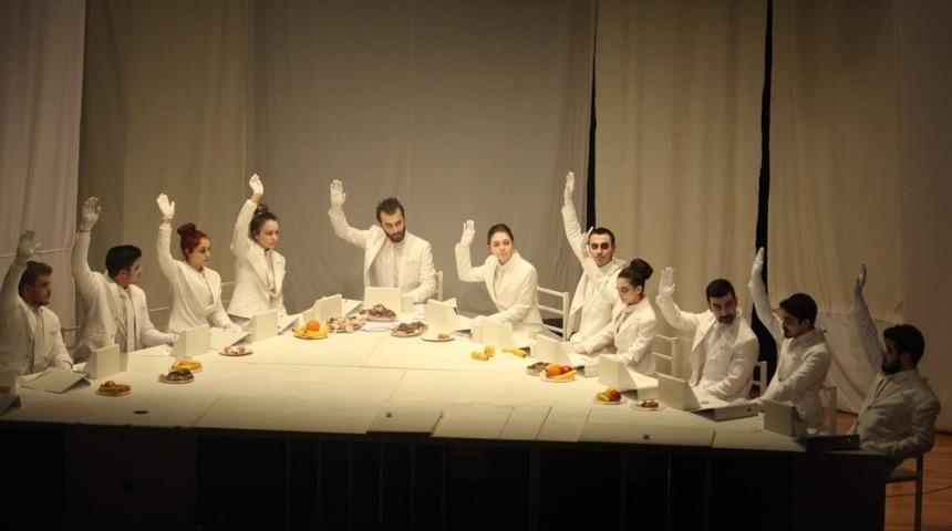 &lsquo;Sui Generis Tiyatro&rsquo;, &lsquo;Uluslararası Ayvalık Tiyatro Festivali&rsquo;nde Eskişehir&rsquo;i temsil edecek