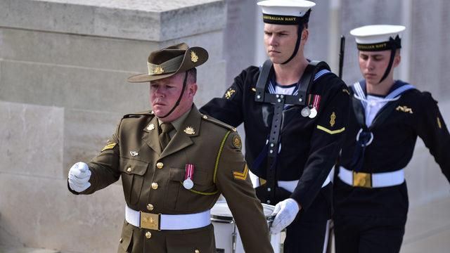 Anzaklar, Şafak Ayini’nde atalarını andı (2)