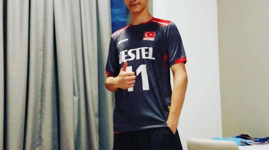 Mehmet Emre Şimşek, Milli takıma davet edildi