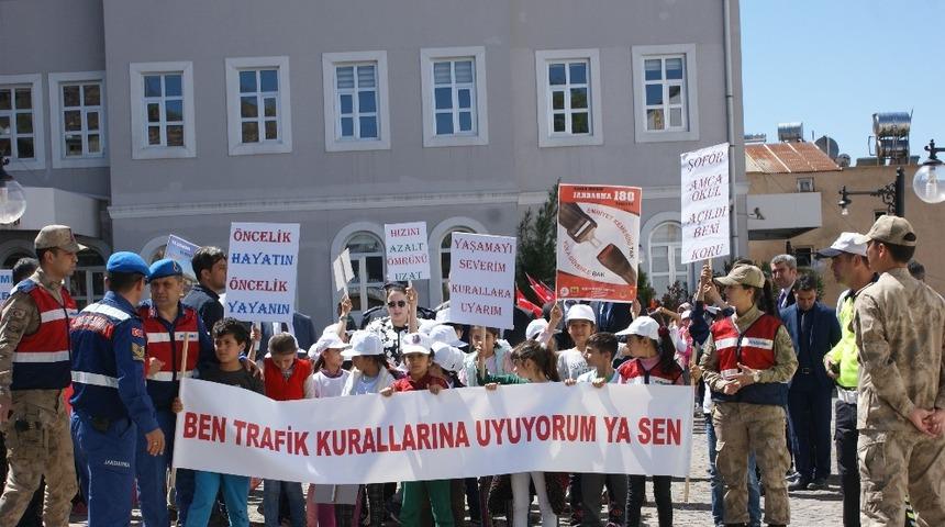 &Ccedil;ermik&rsquo;te 5 bin 238 &ouml;ğrenciye trafik eğitimi verildi