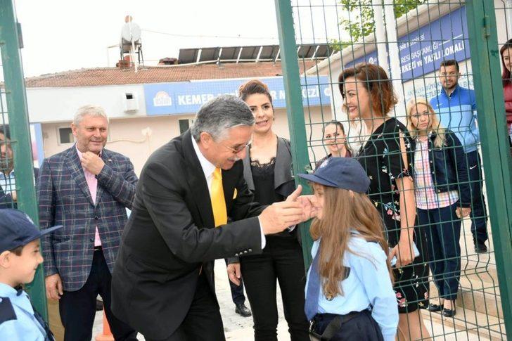 Anaokulu öğrencilerine trafik eğitimi G4