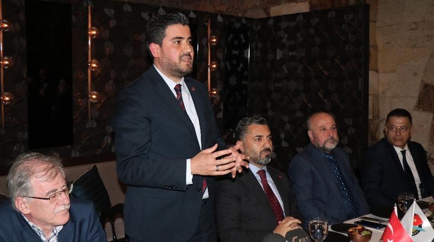 RT&Uuml;K y&ouml;neticileri Gaziantep basını ile buluştu