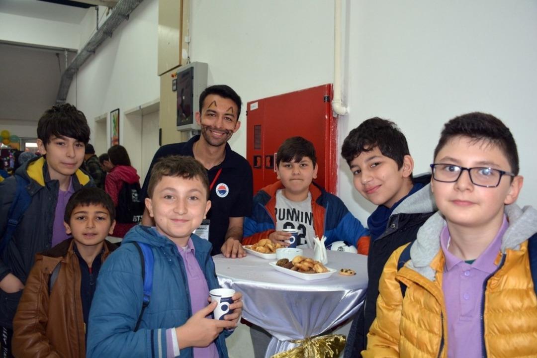 Sinop &Ccedil;ocuk &Uuml;niversitesi Bilim Şenliği